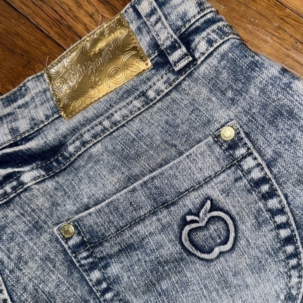 Vintage Apple Bottoms Jean shorts